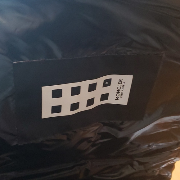 Moncler x Palm Angels Down Vest - Picture 5 of 8